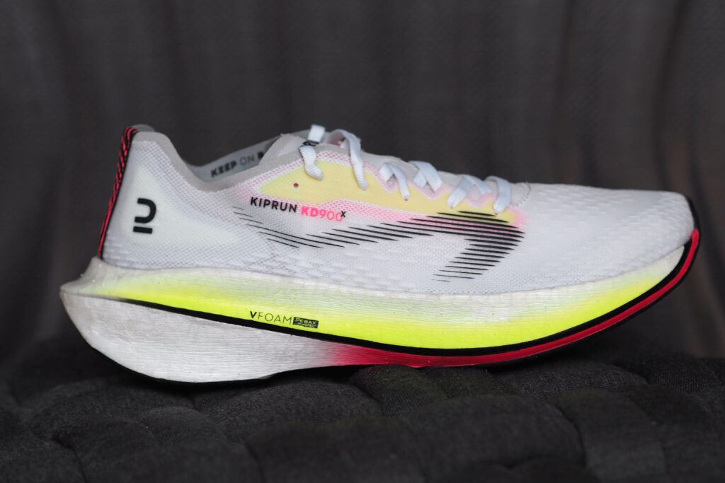 Der Supershoe von Decathlon im Test Kiprun KD900X der Jogger
